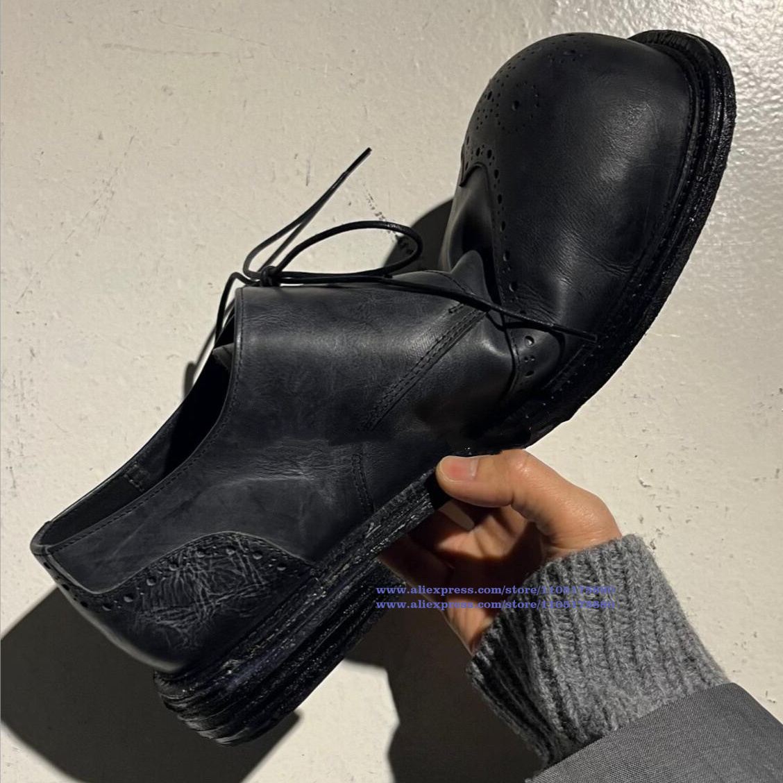 Oxford Brogue Leather - Vintage Black Leather Brogue Lace-Up Oxfords