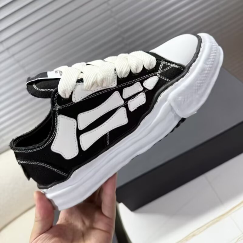 Men'S Shoes In Fashion - Dissolved Shoes For Both Men And
